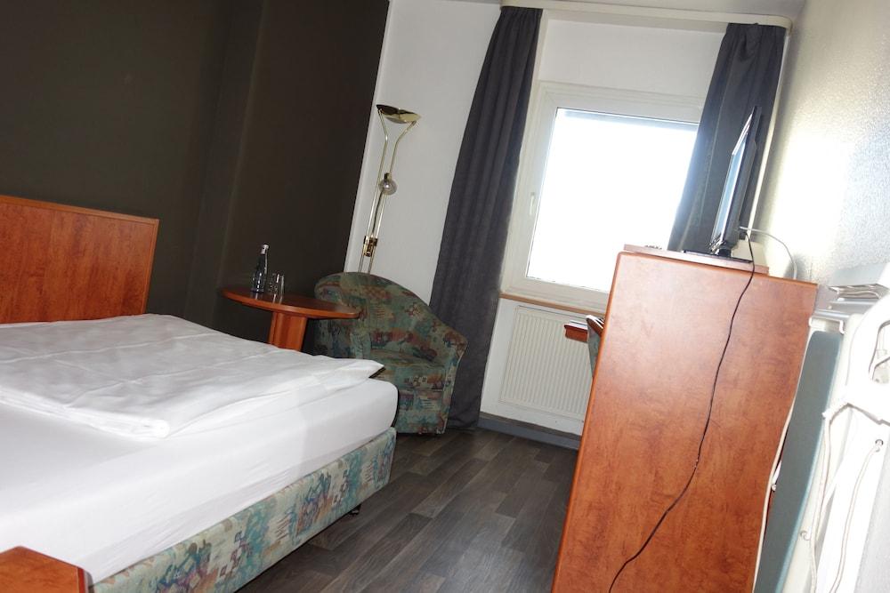 Residenz Hotel Eurostar Dusseldorf Luaran gambar