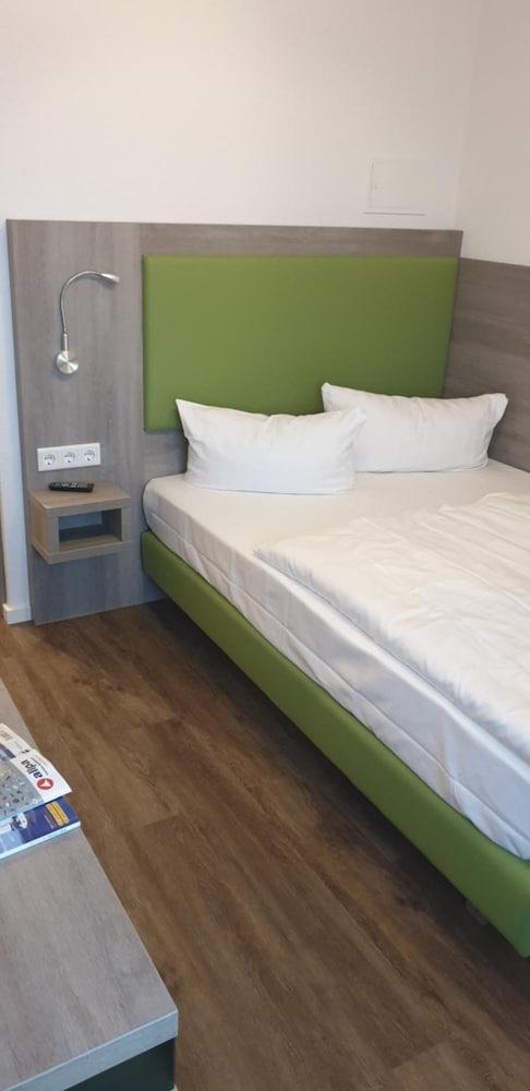 Residenz Hotel Eurostar Dusseldorf Luaran gambar