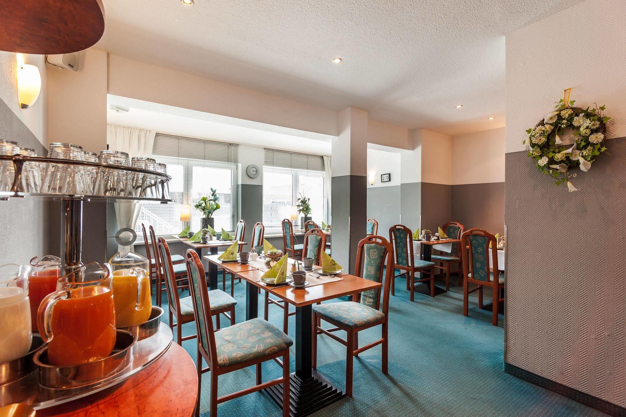 Residenz Hotel Eurostar Dusseldorf Luaran gambar